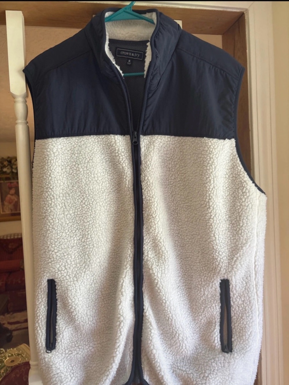 Crown & Ivy women Navy and Cream Sherpa Vest